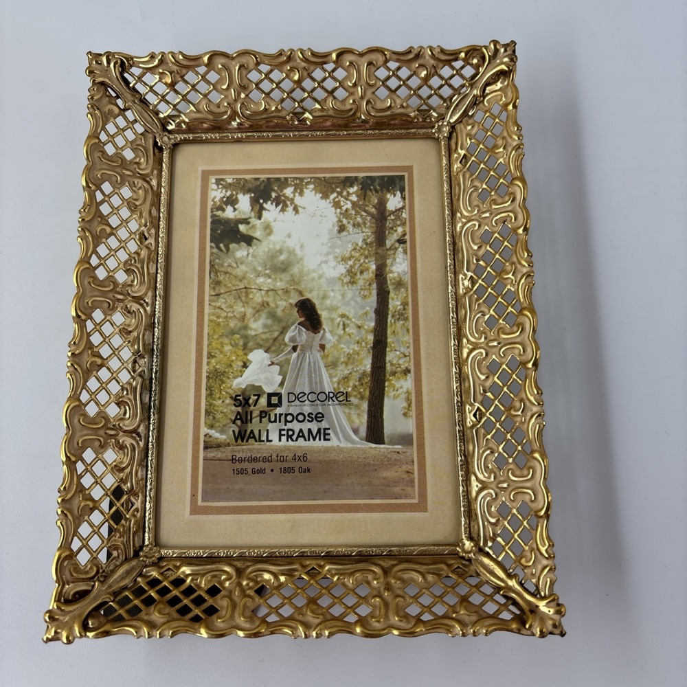 Vintage Picture Frame Gold Tone Filigree Whitewashed Enamel Decorel Co. 5x7